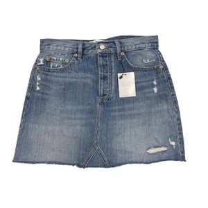 DAZE Denim Skirt Size 28 NWT